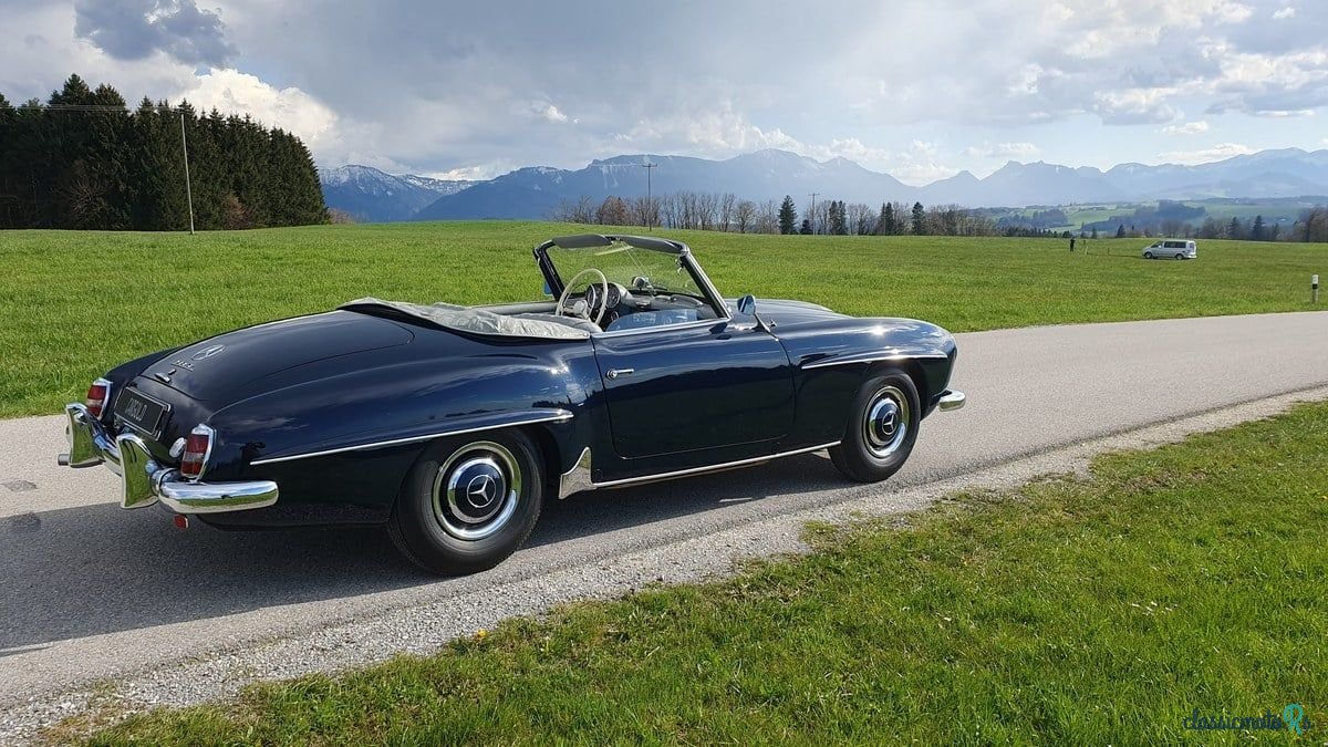 1960' Mercedes-Benz Sl Class photo #2