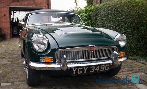 1969' MG MGC Roadster photo #3