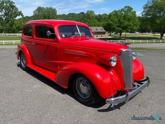 1937' Chevrolet Master Deluxe photo #5