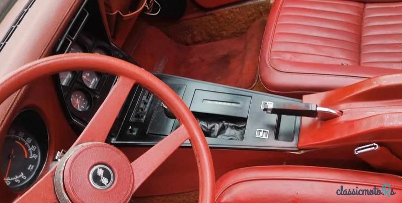 1976' Chevrolet Corvette photo #3