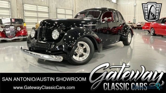 1941' Graham Hollywood Supercharged photo #1