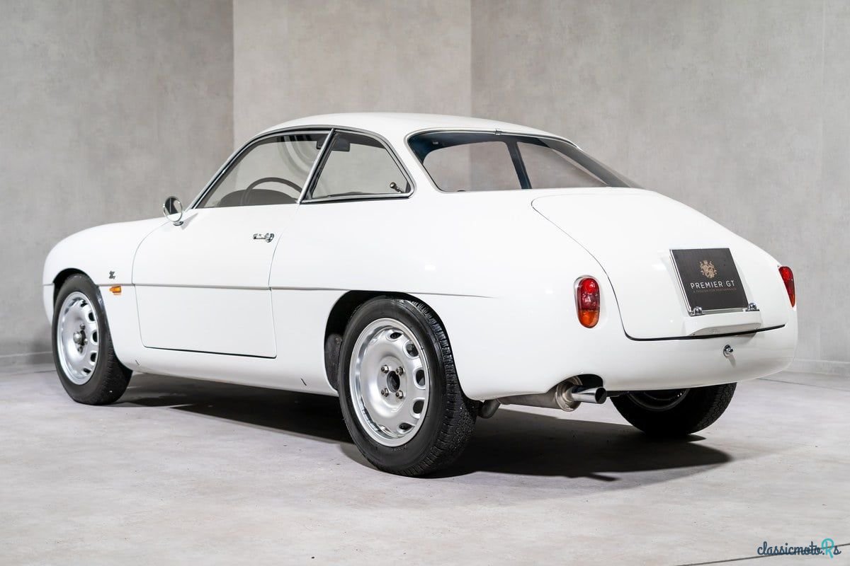 1960' Alfa Romeo GT photo #5