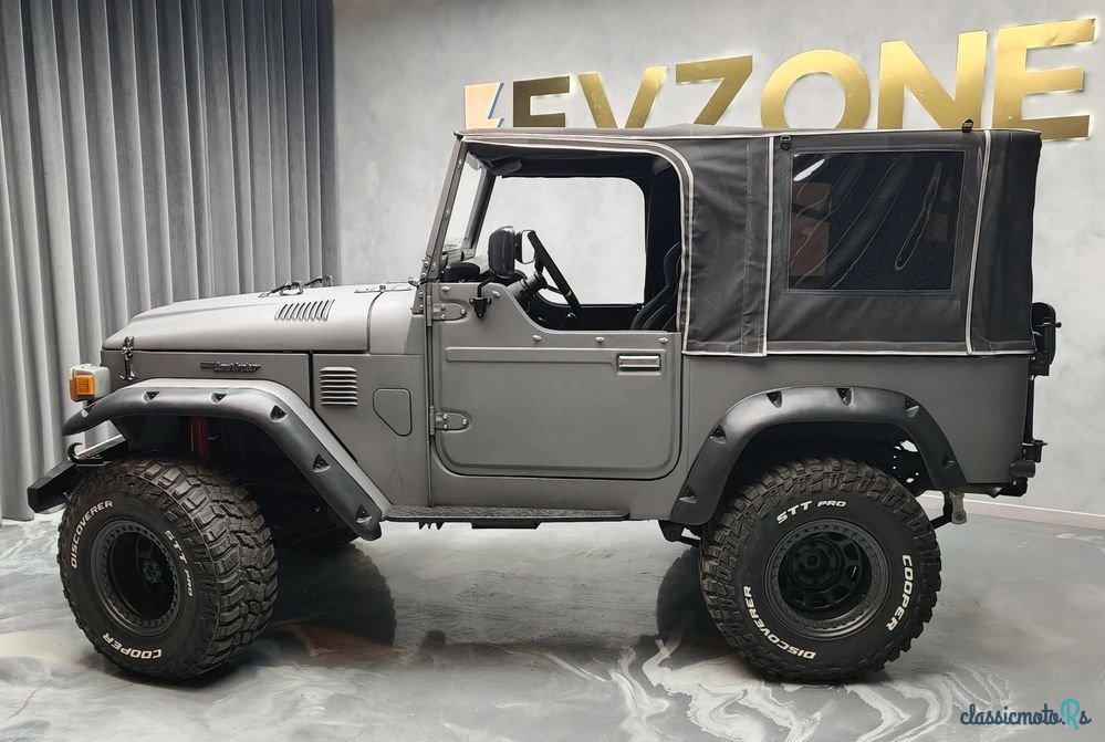 1981' Toyota Land Cruiser photo #4