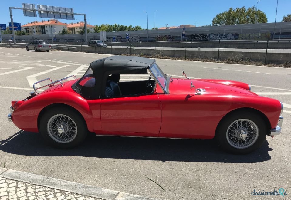1956' MG MGA photo #4