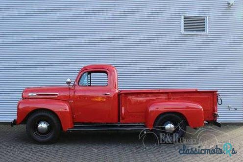 1948' Ford F-3 Pick-Up photo #2