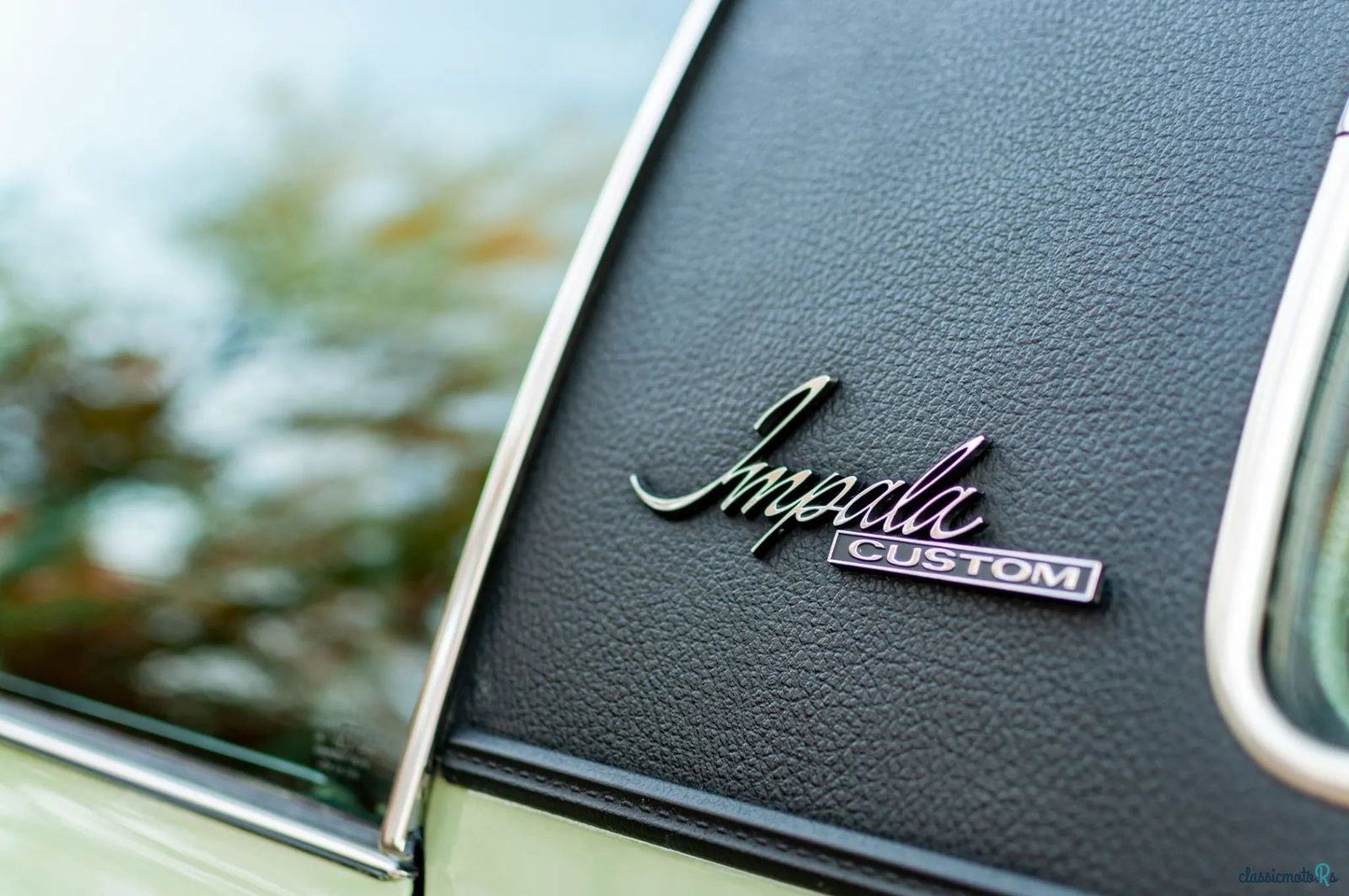 1974' Chevrolet Impala photo #1