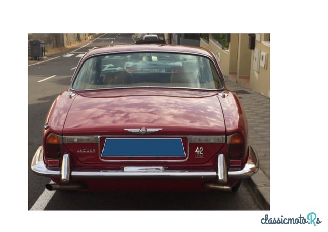 1971' Jaguar XJ6 photo #3