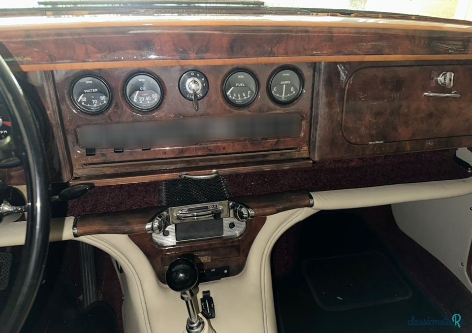 1966' Jaguar Mk Ii photo #6