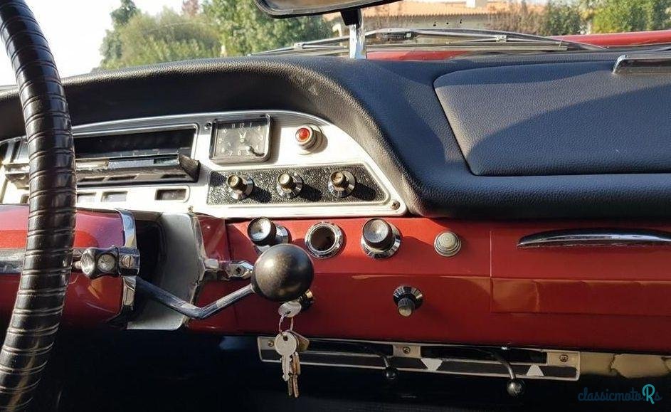 1966' Citroen DS 19 photo #3