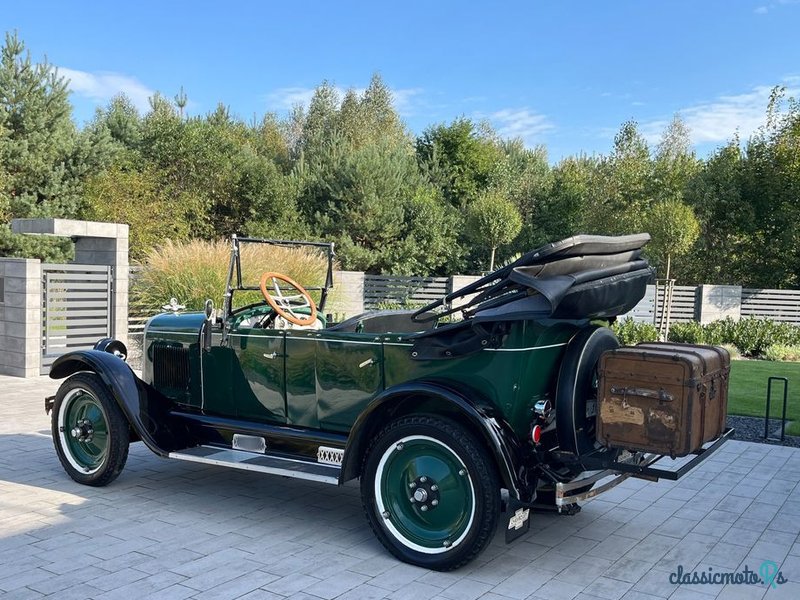 1925' Chevrolet Touring photo #3