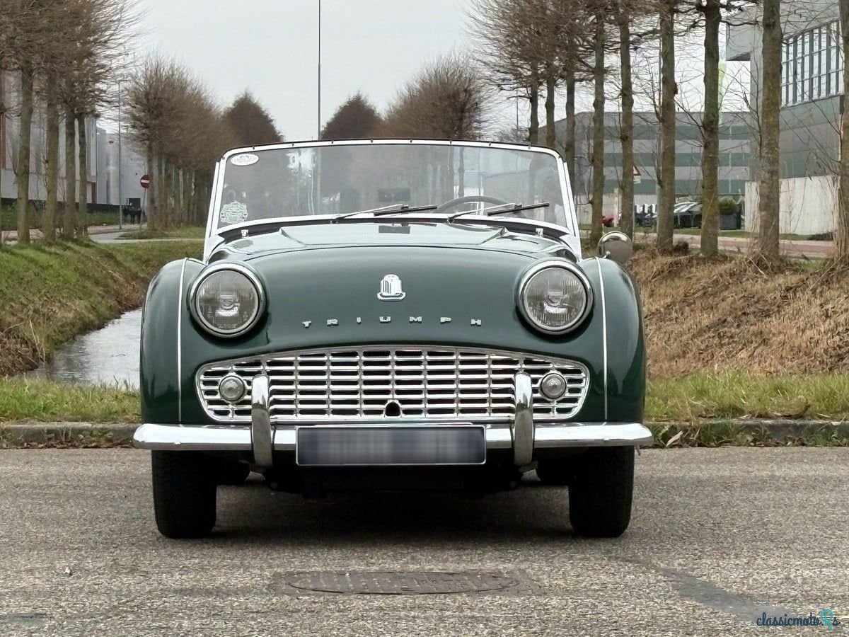 1959' Triumph TR3 photo #2