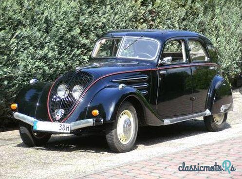 1938' Peugeot 302  Berline photo #4
