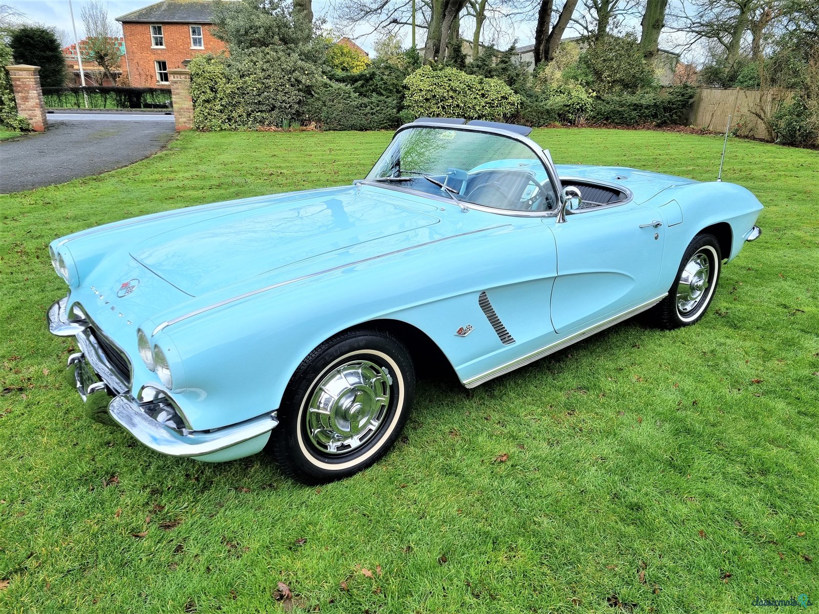 1962' Chevrolet Corvette photo #2