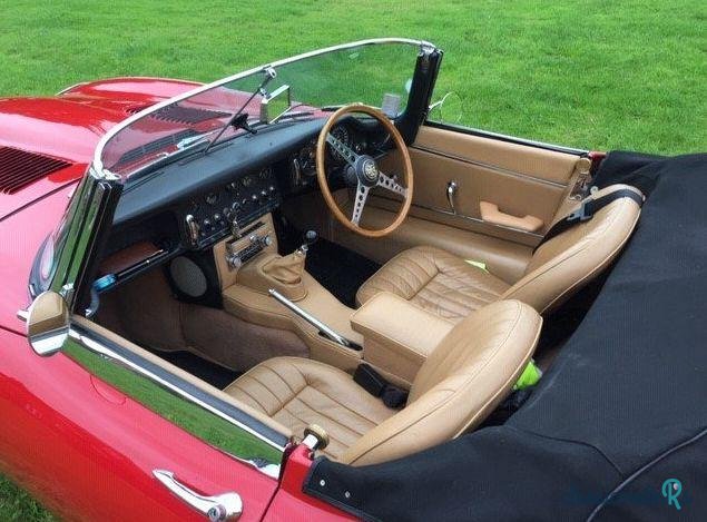 1967' Jaguar E-Type photo #2