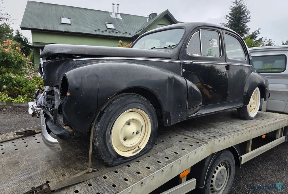 1956' Peugeot 203 photo #2