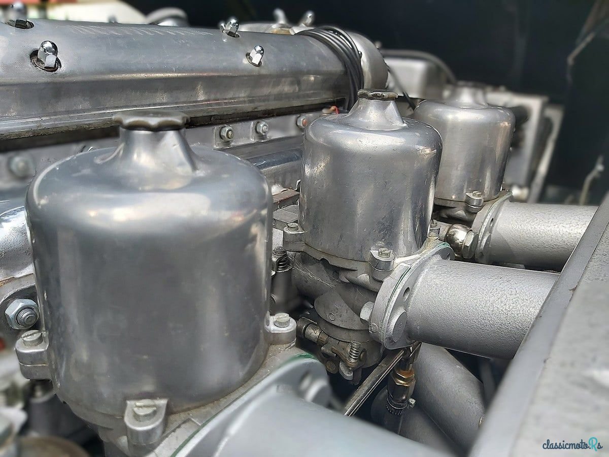 1965' Jaguar E-Type photo #4