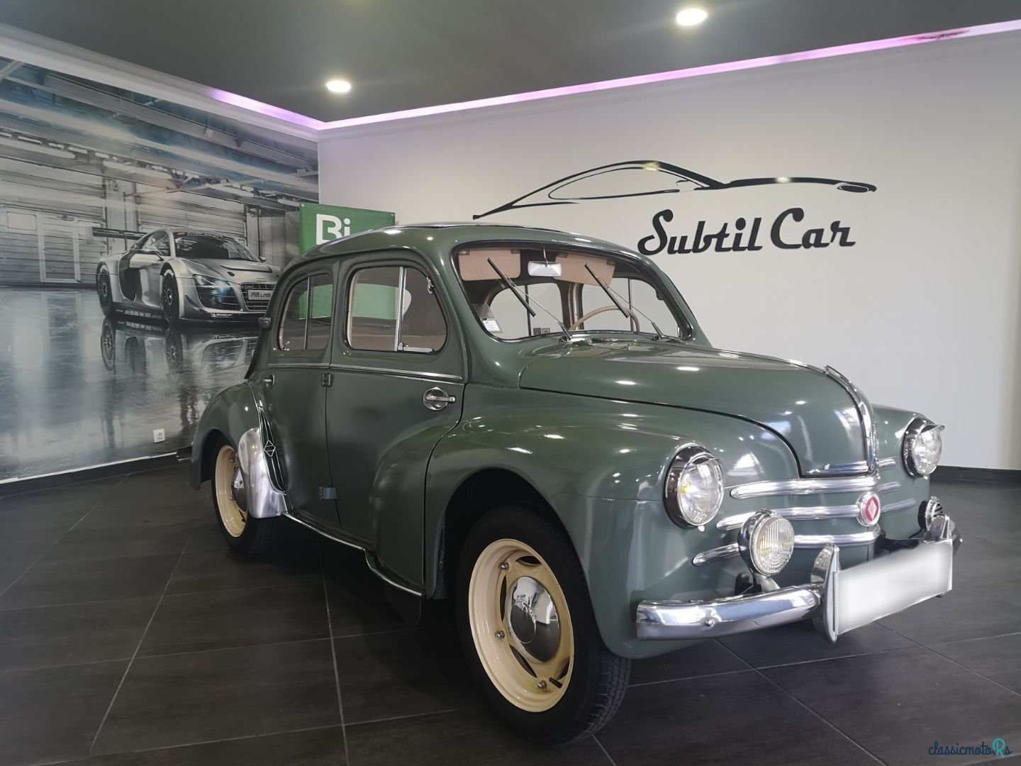 1954' Renault 4 photo #3