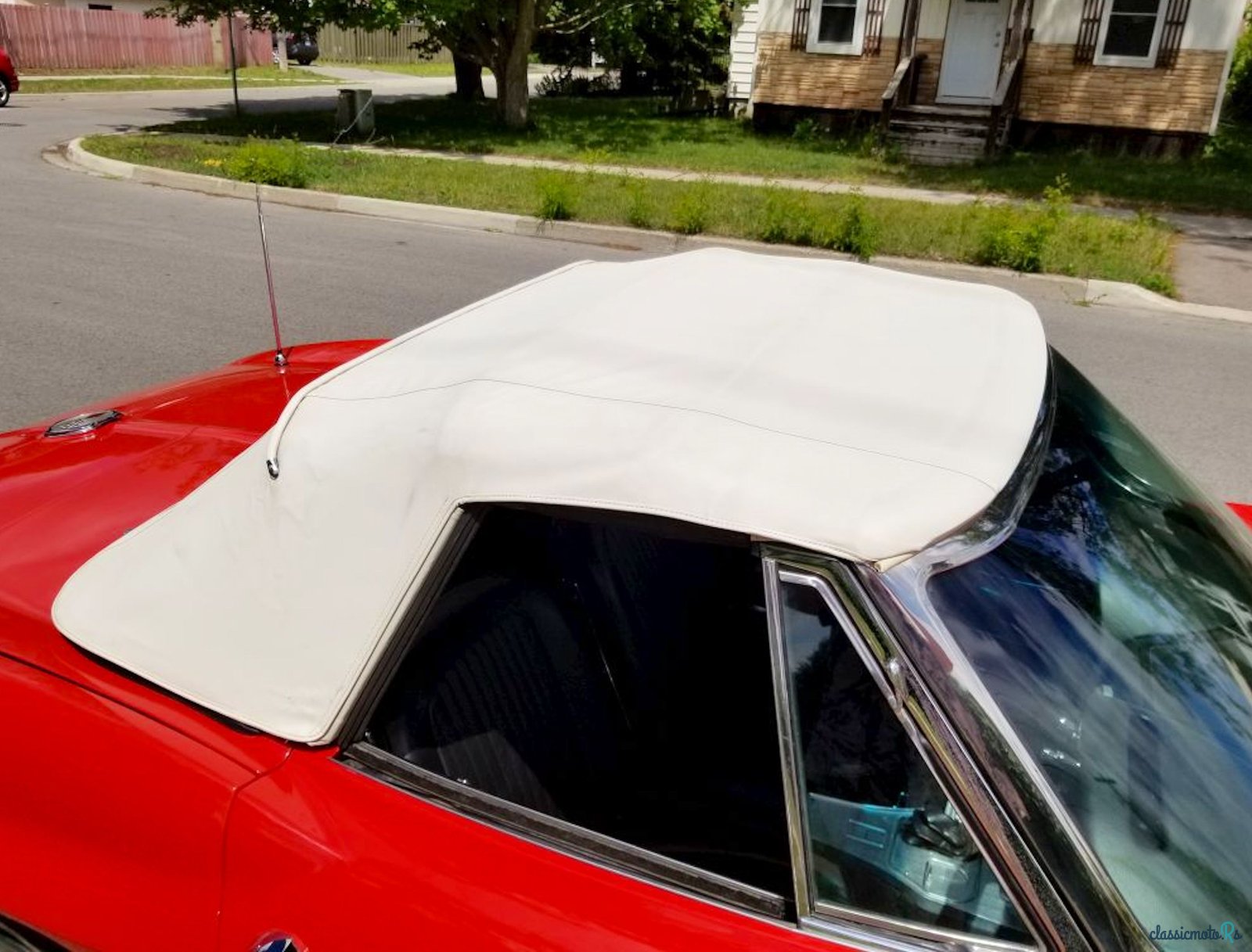 1963' Chevrolet Corvette Roadster photo #5