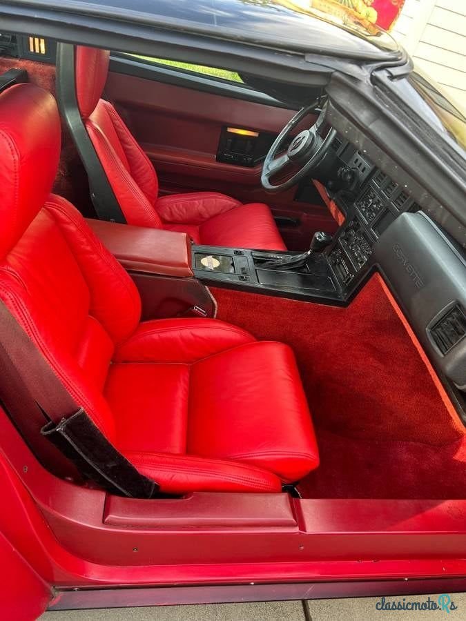 1984' Chevrolet Corvette photo #6