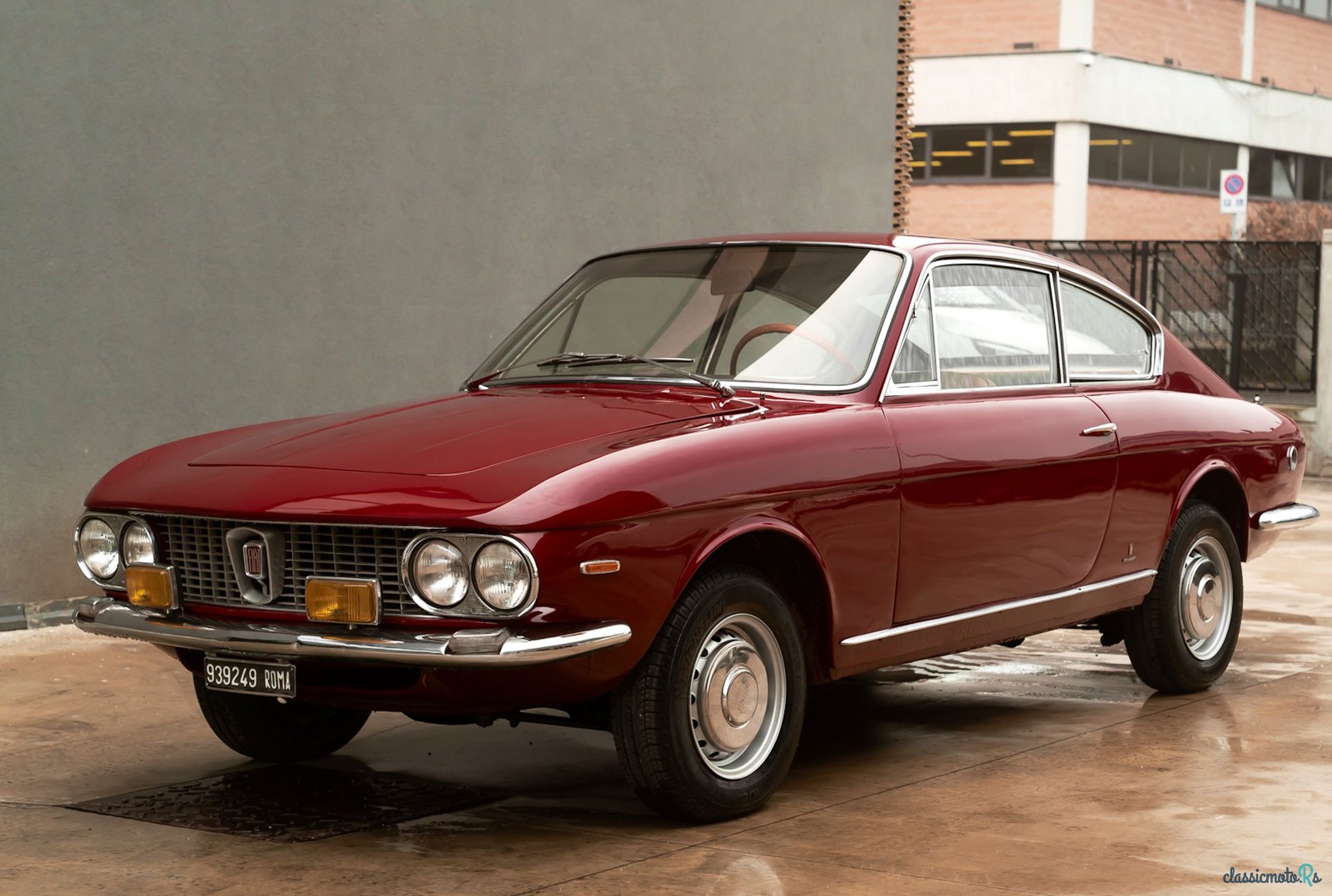 1966' Fiat 130 photo #2