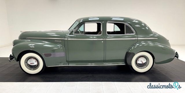 1940' Oldsmobile Series 90 photo #2