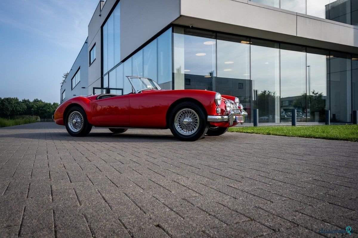 1962' MG MGA photo #6