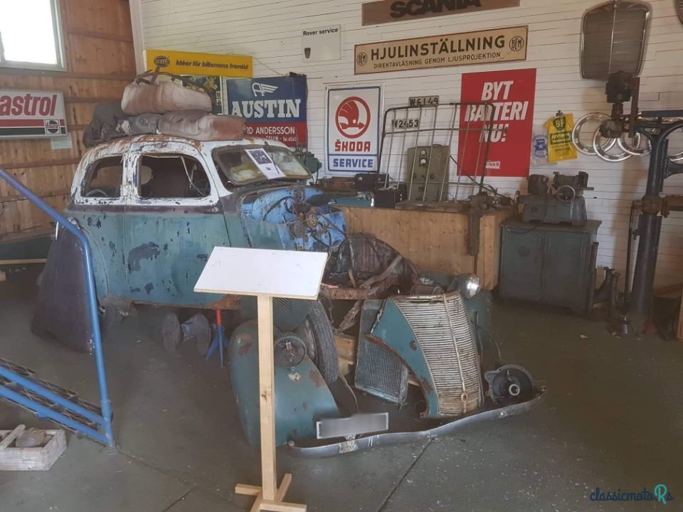 1937' Ford Eifel Tudor photo #3