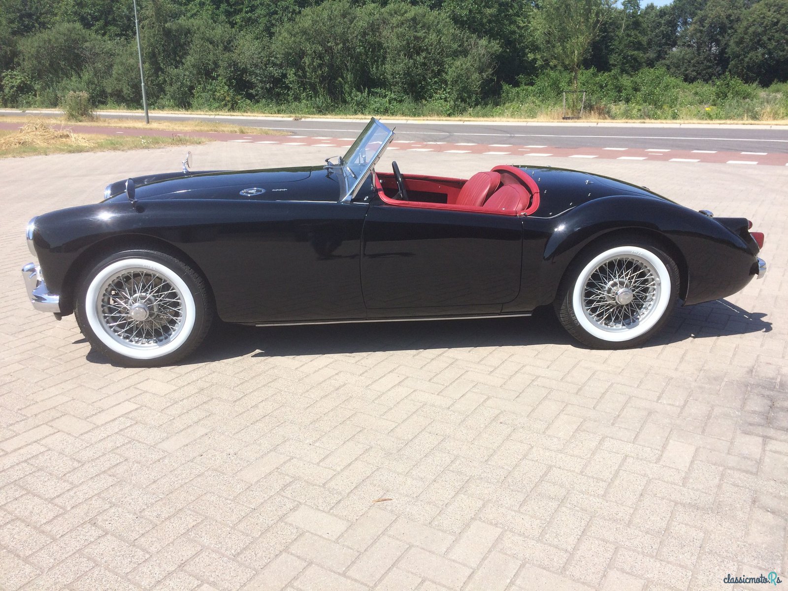 1960' MG Mg-A photo #2