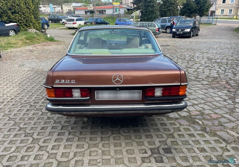 1974' Mercedes-Benz W123 photo #6