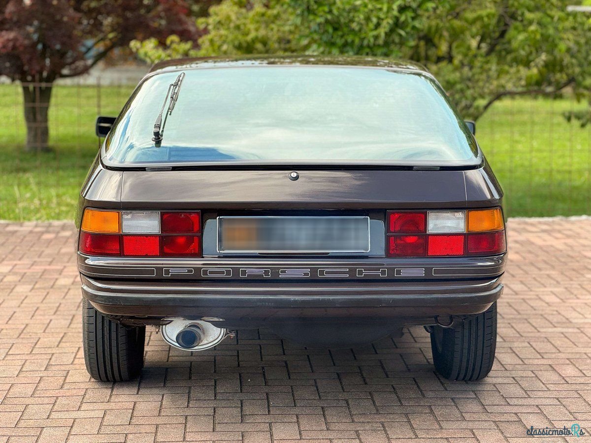 1980' Porsche 924 photo #3