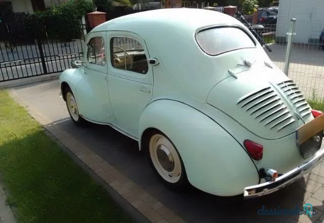 1956' Renault 4 photo #2