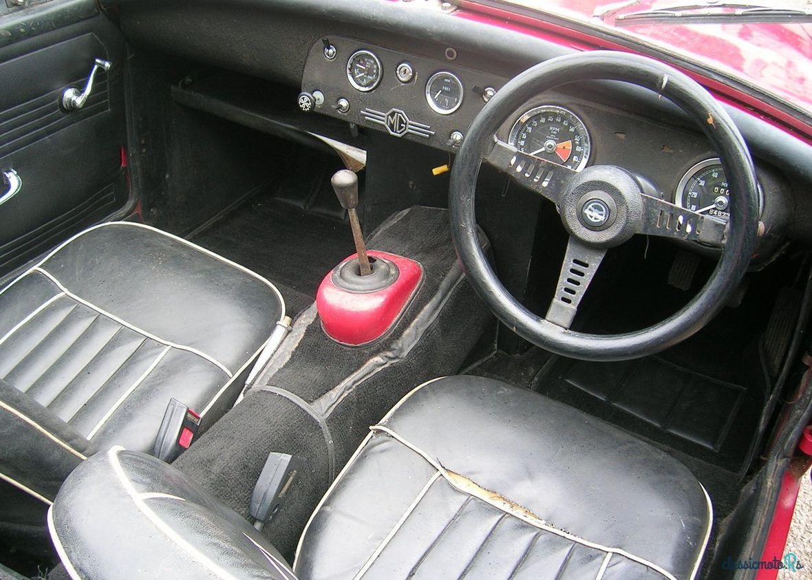 1966' MG Midget photo #1