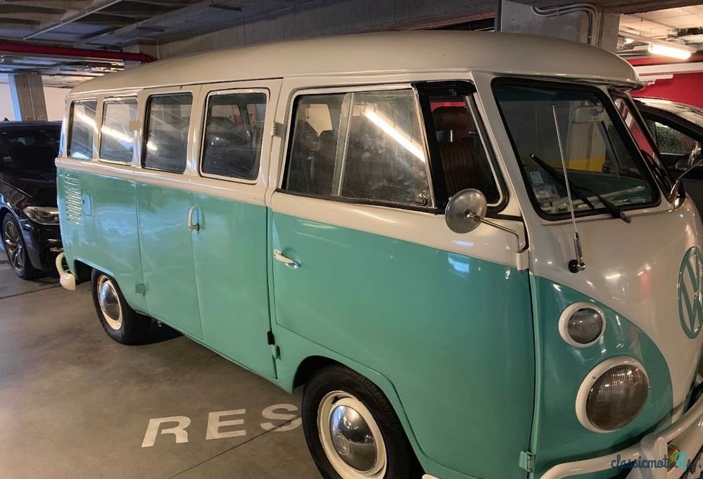 1975' Volkswagen Transporter photo #3