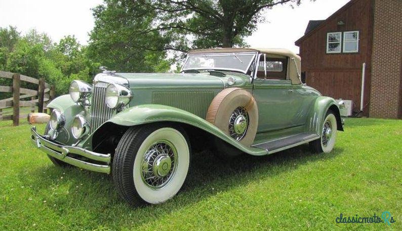 1931' Chrysler Imperial photo #1