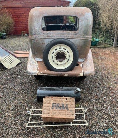 1934' Ford Y photo #3