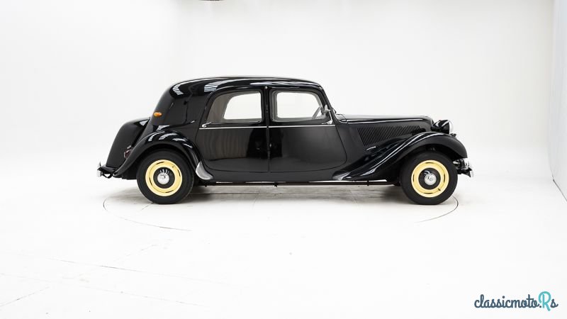 1955' Citroen Traction Avant 11 B '55 CH06945 photo #3