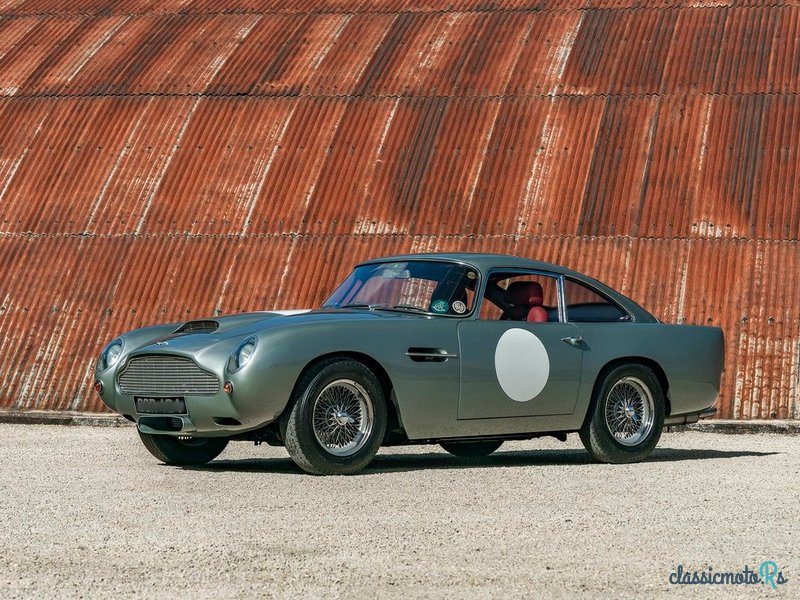 1962' Aston Martin DB4 photo #2