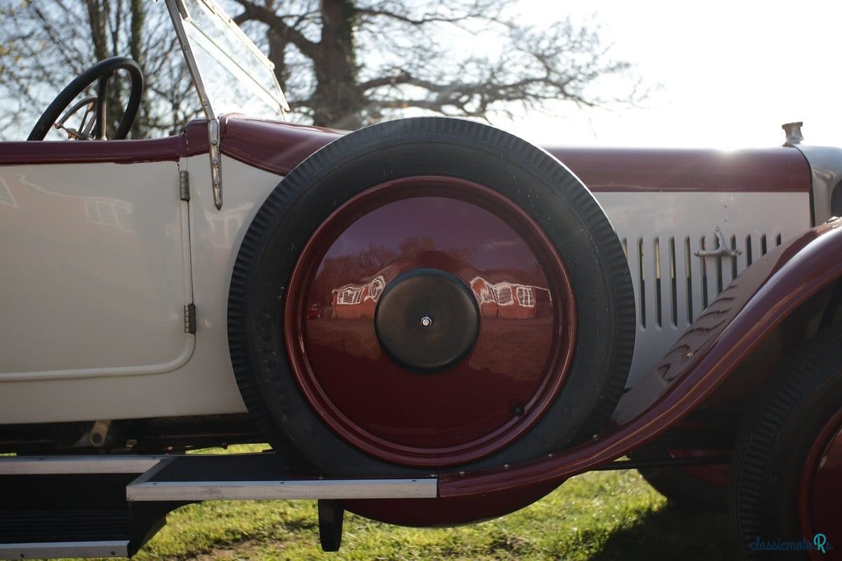 1926' AC Six photo #5