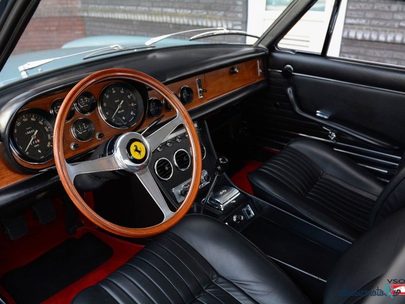 1968' Ferrari 330 photo #5