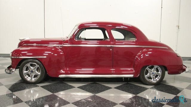 1947' Plymouth Special Deluxe photo #1