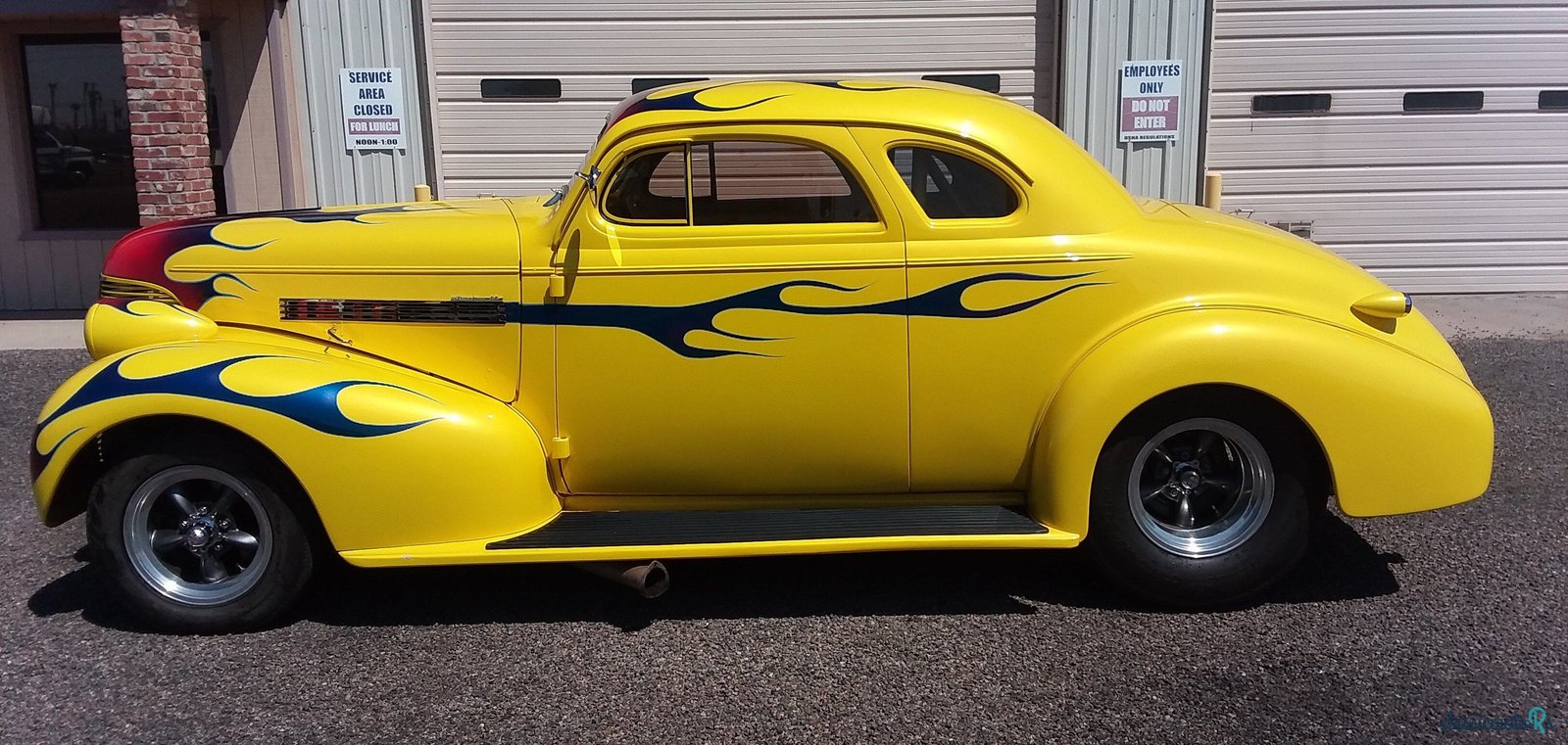 1939' Chevrolet Master Deluxe photo #2