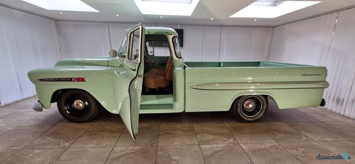 1959' Chevrolet Apache photo #6