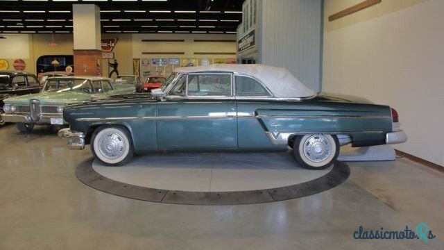1954' Lincoln Capri photo #2
