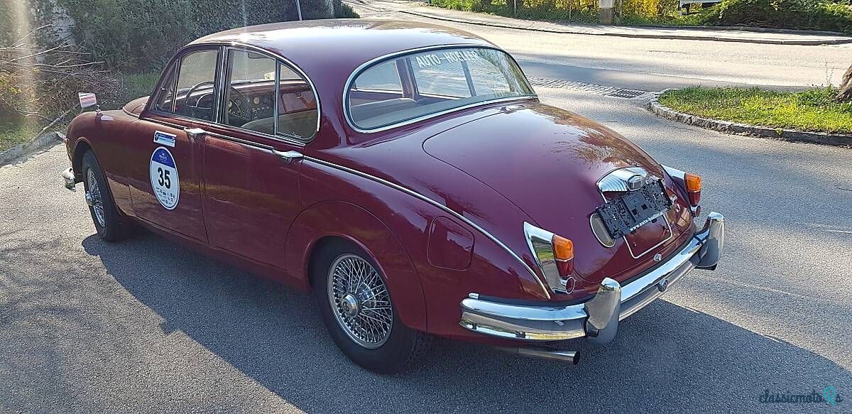 1963' Jaguar Daimler photo #5