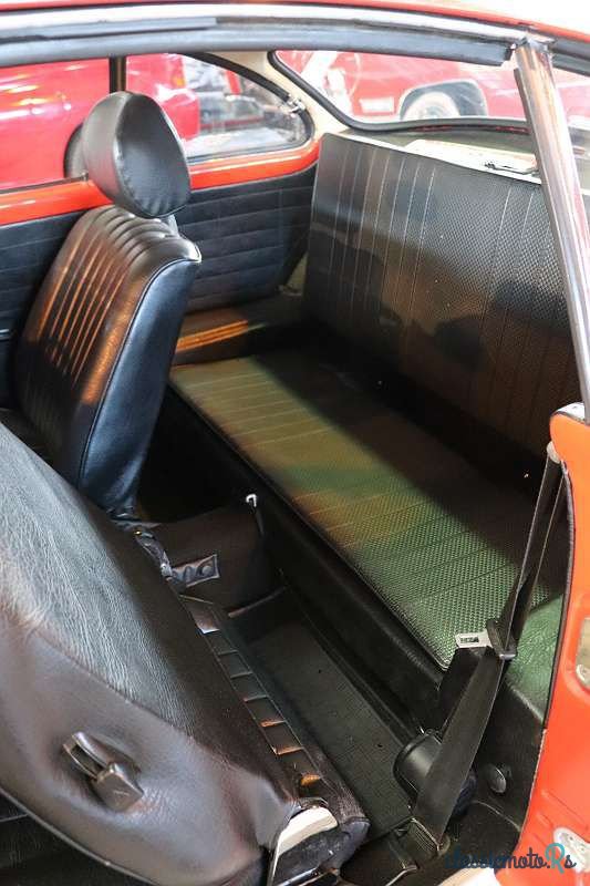 1967' Volkswagen Karmann Ghia photo #5