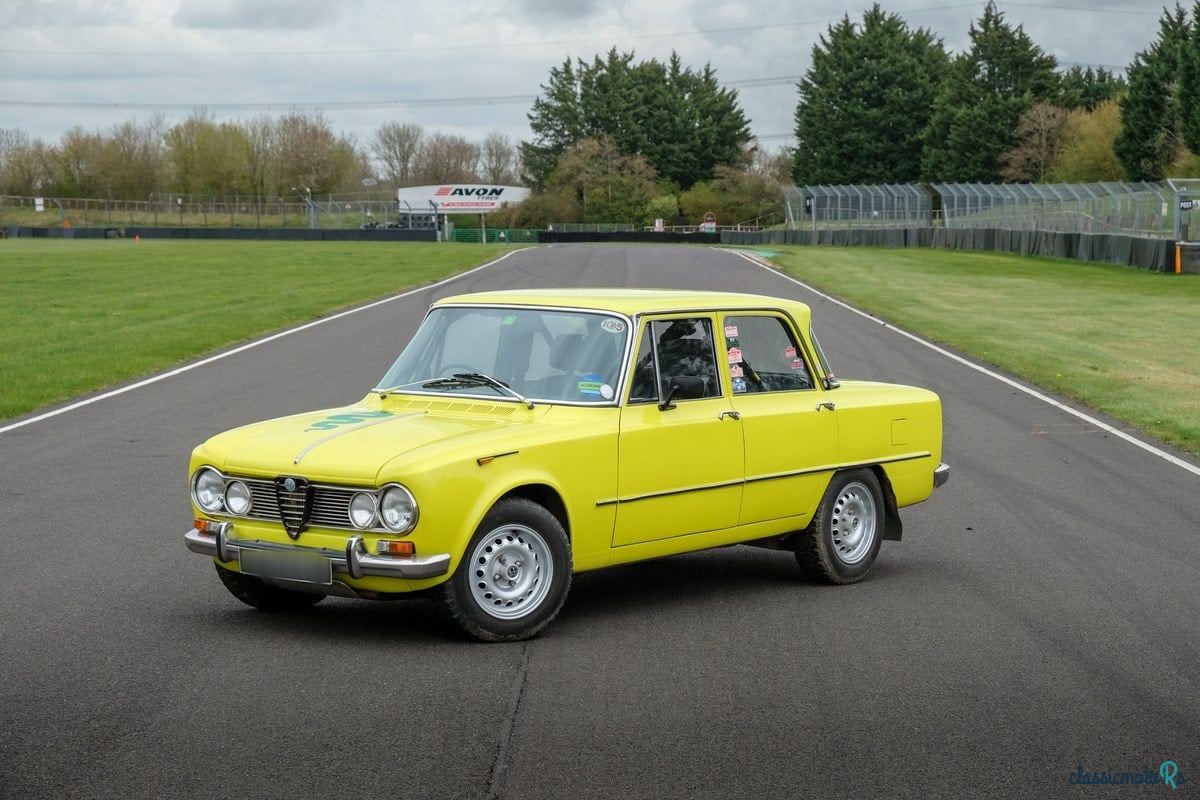1968' Alfa Romeo Giulia photo #1