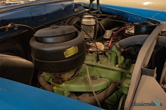 1953' Kaiser Traveler photo #5