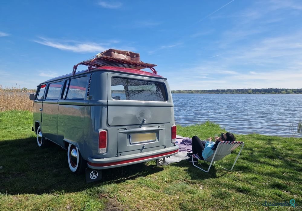 1973' Volkswagen Transporter photo #2