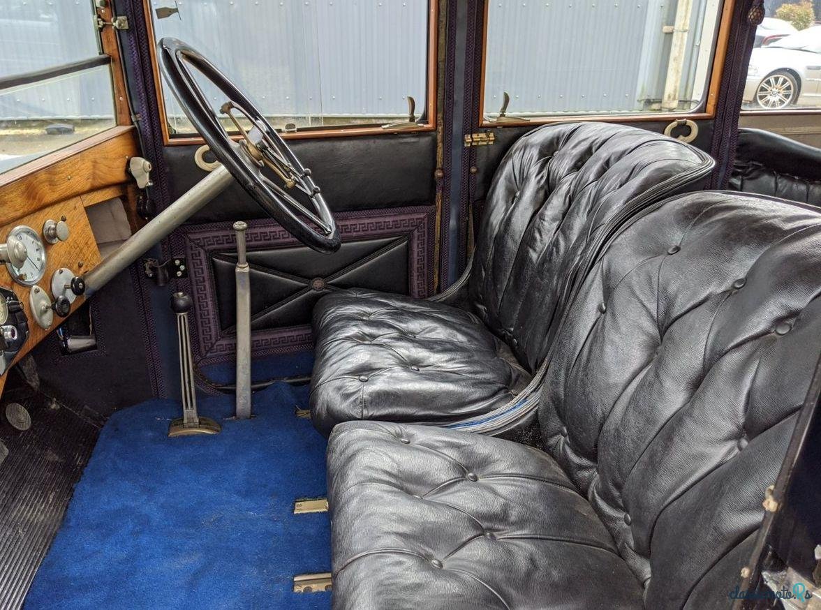 1927' Humber 14/40 Six Light Saloon photo #4