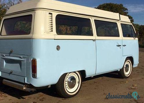 1976' Volkswagen Camper photo #3